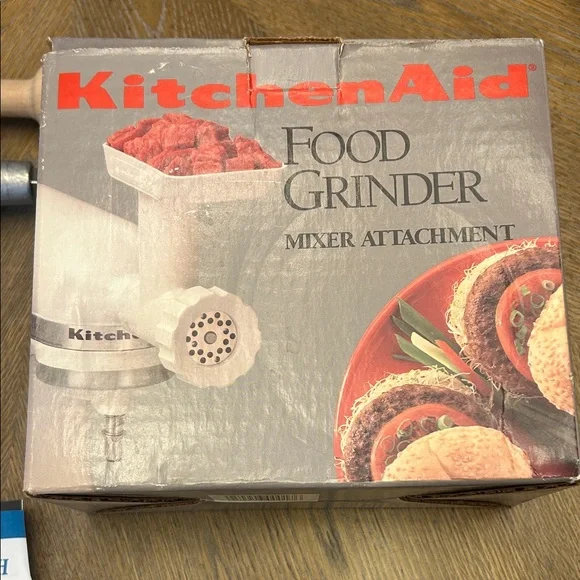 Vintage KitchenAid White Food Grinder Attachment - Picture 2 of 7